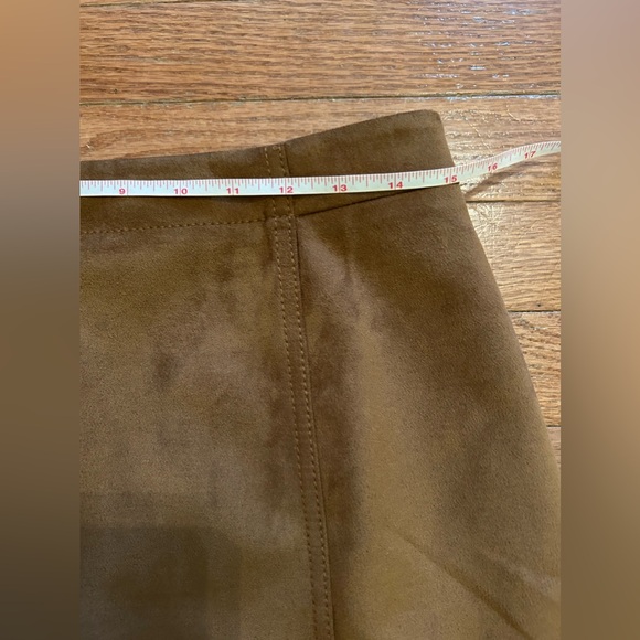 Ann Taylor Camel Suede Mini Skirt - Picture 4 of 5